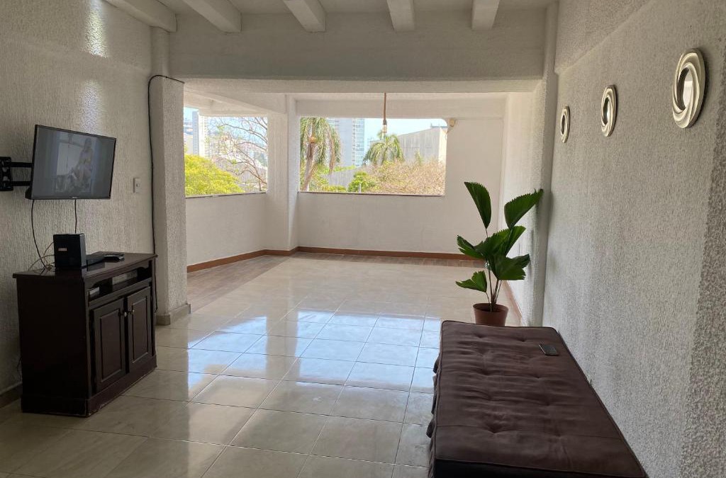 Lomas de Costa Azul Apartment | Departamento Bouganville