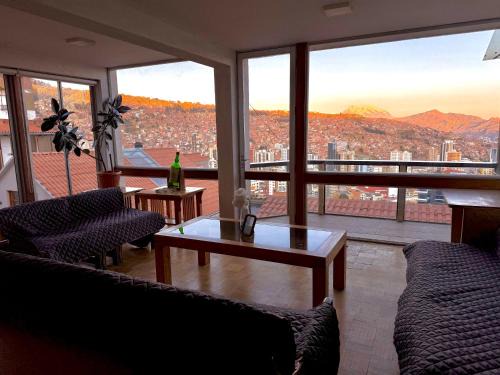 Downtown La Paz Apartment | Departamento mirador en Villa Florita, la mejor vista de La Paz