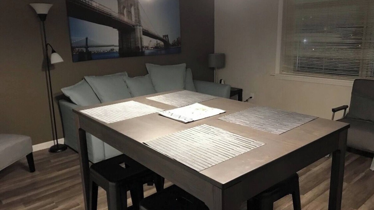 Federal Hill Condo | DePasquale Square Federal Hill 1 Bedroom #2 with a view PLEASE READ DESCRIPTION