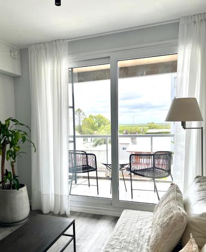 San Nicolas de los Arroyos Apartment | Depto con vista al río Paraná.