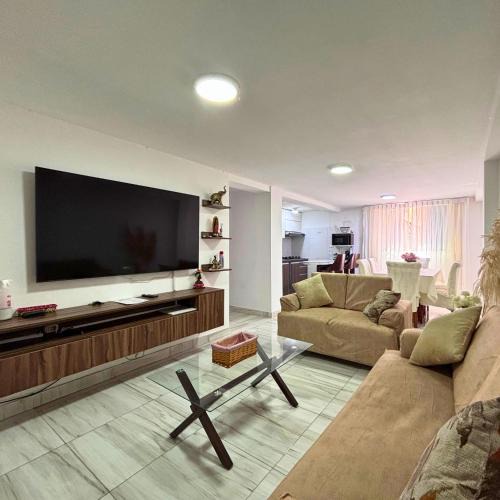 Chiclayo Apartment | Depto en 1re piso independiente