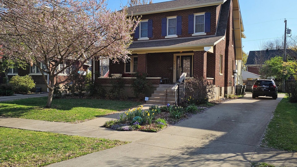 Highlands Douglass House | Derby Dream 4-bedroom house with WiFi and AC in brilliant Louisville
