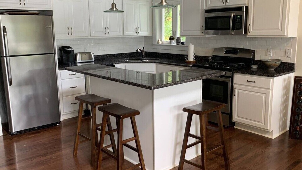 De Ruyter Cottage | DeRuyter Lake House