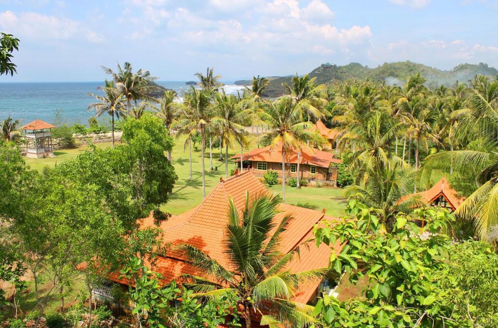 Watukarung Resort | Desa Limasan Resort