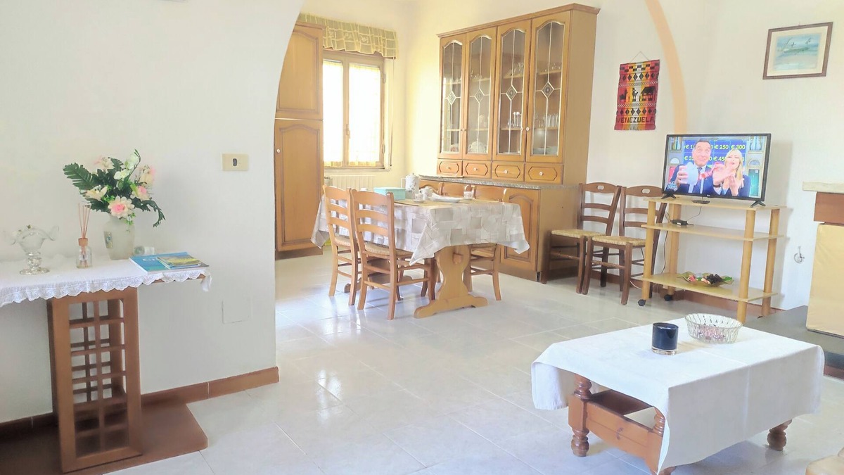 Moio della Civitella House | Descrizione