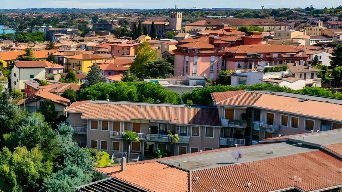 Desenzano del Garda Apartment | Desenzanoloft Gardastar