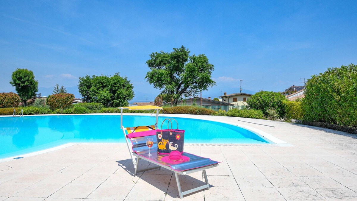 Rivoltella Apartment | DesenzanoLoft Paradise Lake View