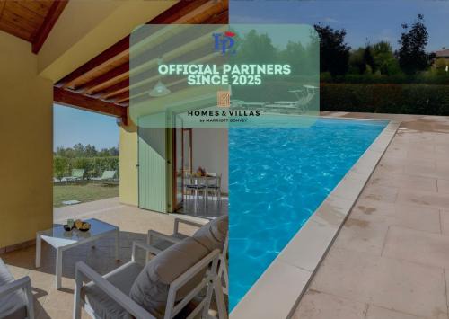 Desenzano del Garda Apartment | DesenzanoLoft Official Partner Homes & Villas by Marriott Bonvoy - Oasis Apartment with garden and pool