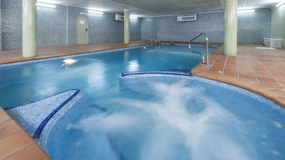 Grao de Gandia House | DESEO - Apartment with shared pool in Grao de Gandia. Free WiFi