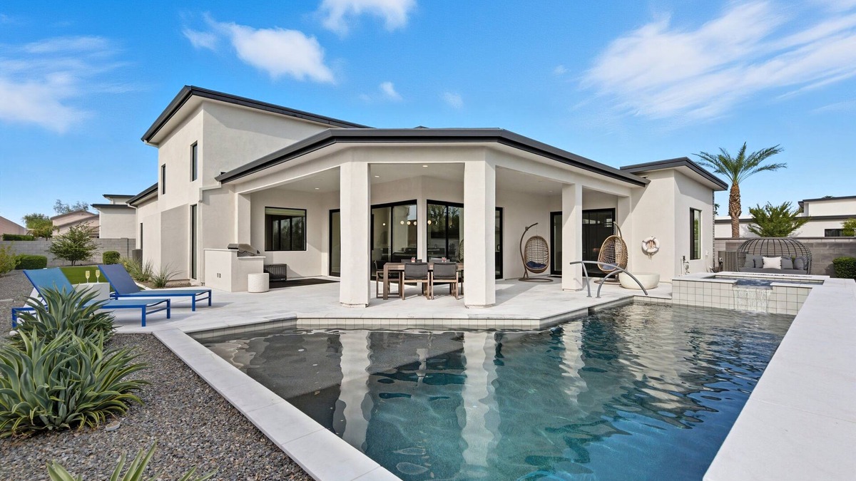 North Scottsdale House | Desert Elegance-Heated Pool & Spa-North Scottsdale