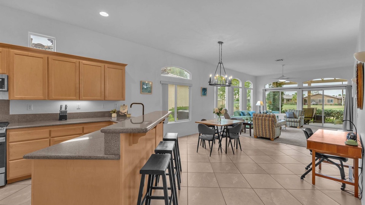 Indio House | Desert Oasis Coachella/Stagecoach Stay Sleeps 8