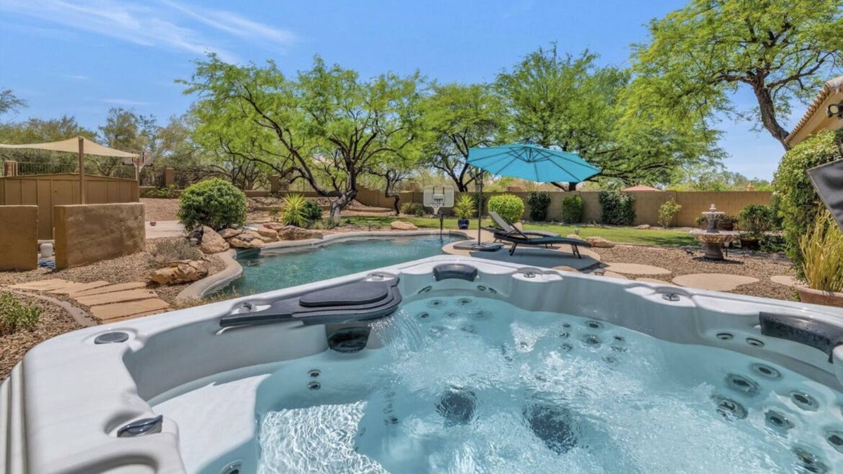 Tatum Ranch House | Desert Oasis in Cavecreek, near Scottsdale with pool and jacuzzi.