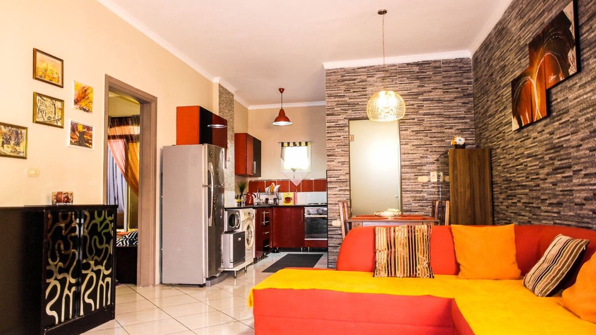 Al Mamsha El Seyahi Ski Chalet | Desert Pearl Picasso. Touristic Center