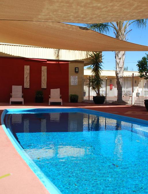 Broken Hill Hotel | Desert Sand Motor Inn
