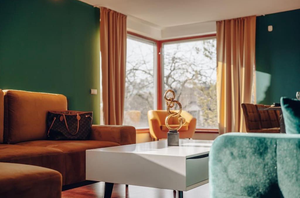 Prague 13 Apartment | Design 3BD apartment cooking area in architect villa