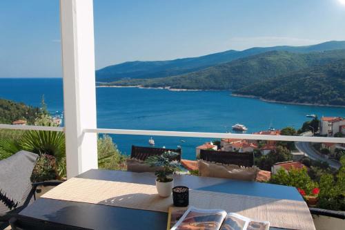 Rabac Apartment | Design apartment Lillian with a beautiful sea view