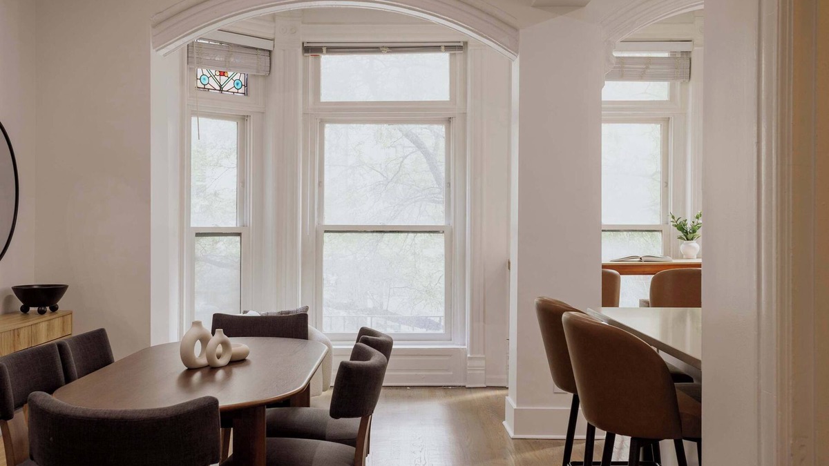 Rush and Division Apartment | Designer Apartment 2E | Heart of Gold Coast/River North