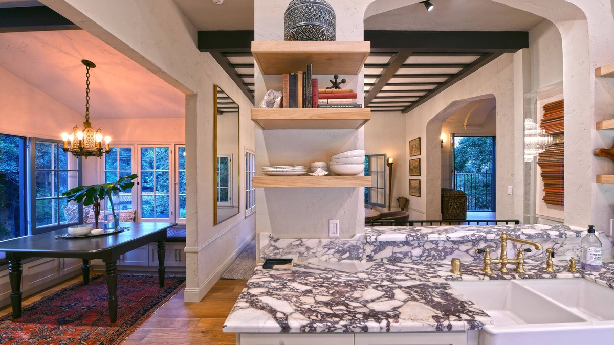 Beachwood Canyon Villa | Designer Estate with Pool under Hollywood Sign
