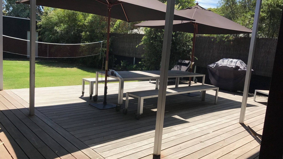 Inverloch House | Designer living close to beaches (now available for a 6/12mth rental)
