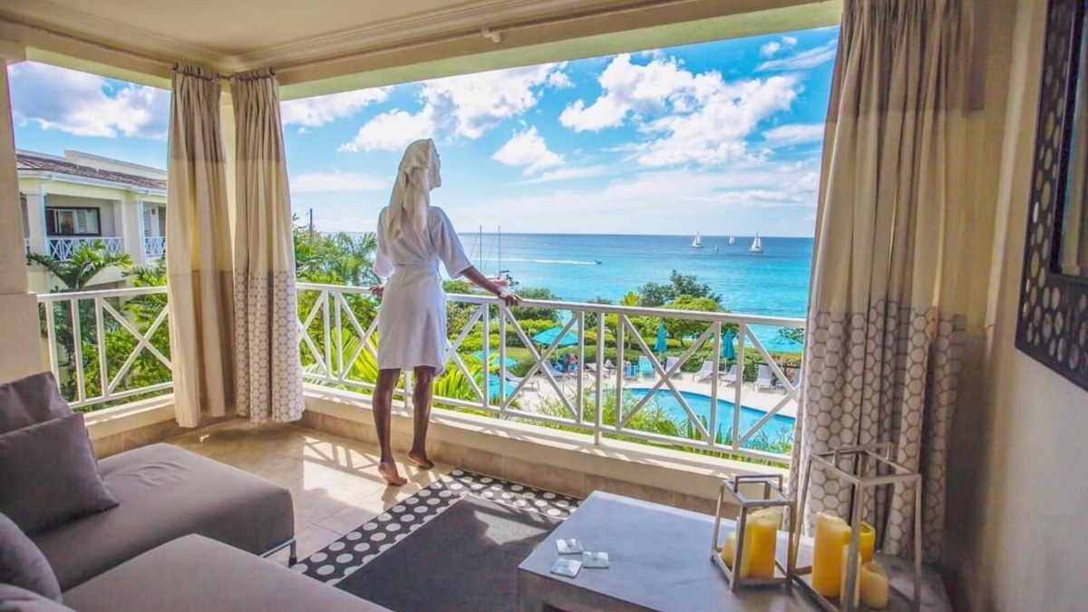Durants Apartment | Designer Penthouse - Amazing Views & Location