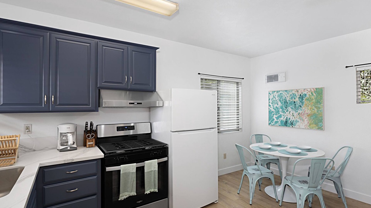 La Mesa House | Designer Poolside 1Bed1Bth Retreat