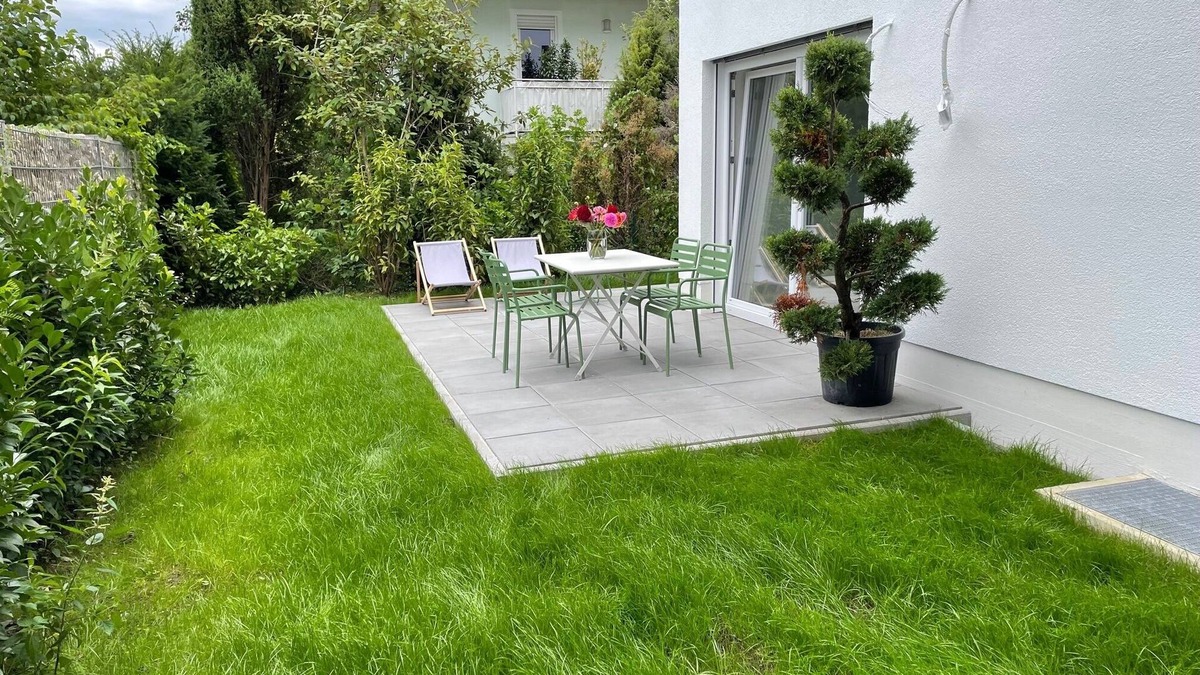 Diessen am Ammersee House | Designer vacation apartment/house in the house/sunny garden & terrace