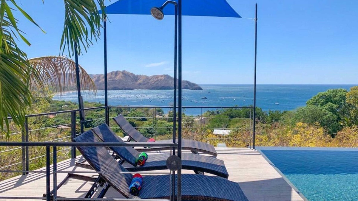Coco Villa | Designer Villa, Ocean Views, Hear the Waves, Walk to Beach