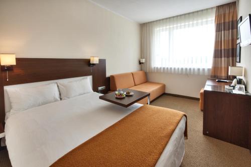 Pyrzowice Hotel | Desilva Inn Katowice Airport