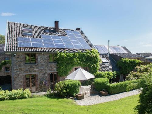 Desnie House | Desnié Farmhouse with Pool