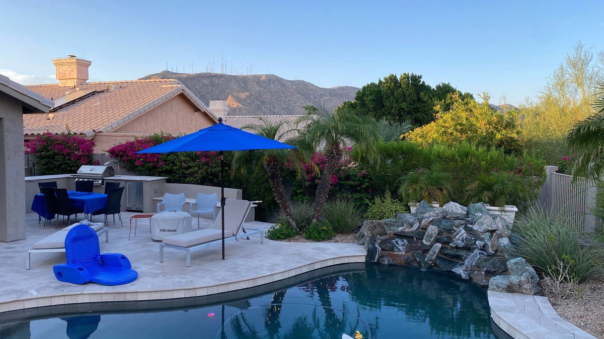 Foothills House | Dessert Oasis