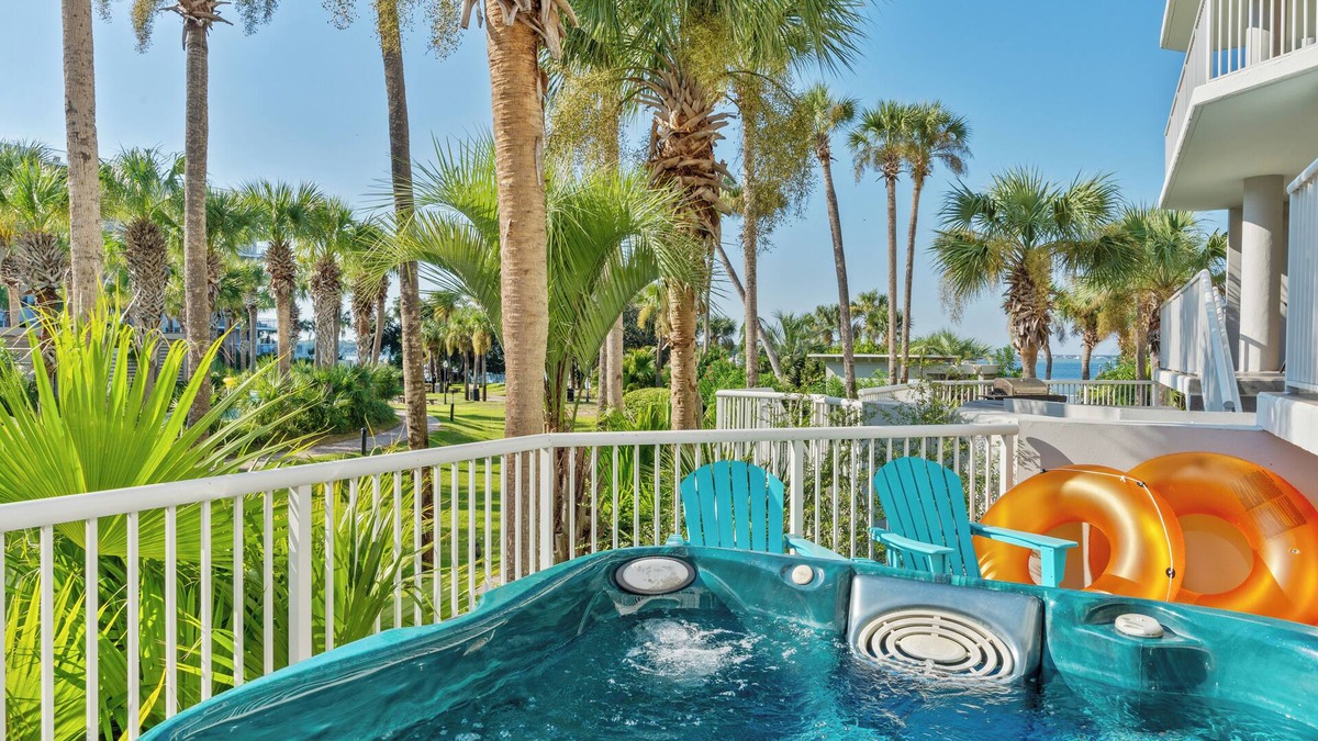 Fort Walton Beach Condo | Destin West - Osprey L05 ~ Ground Floor w/Private Hot Tub & Grill