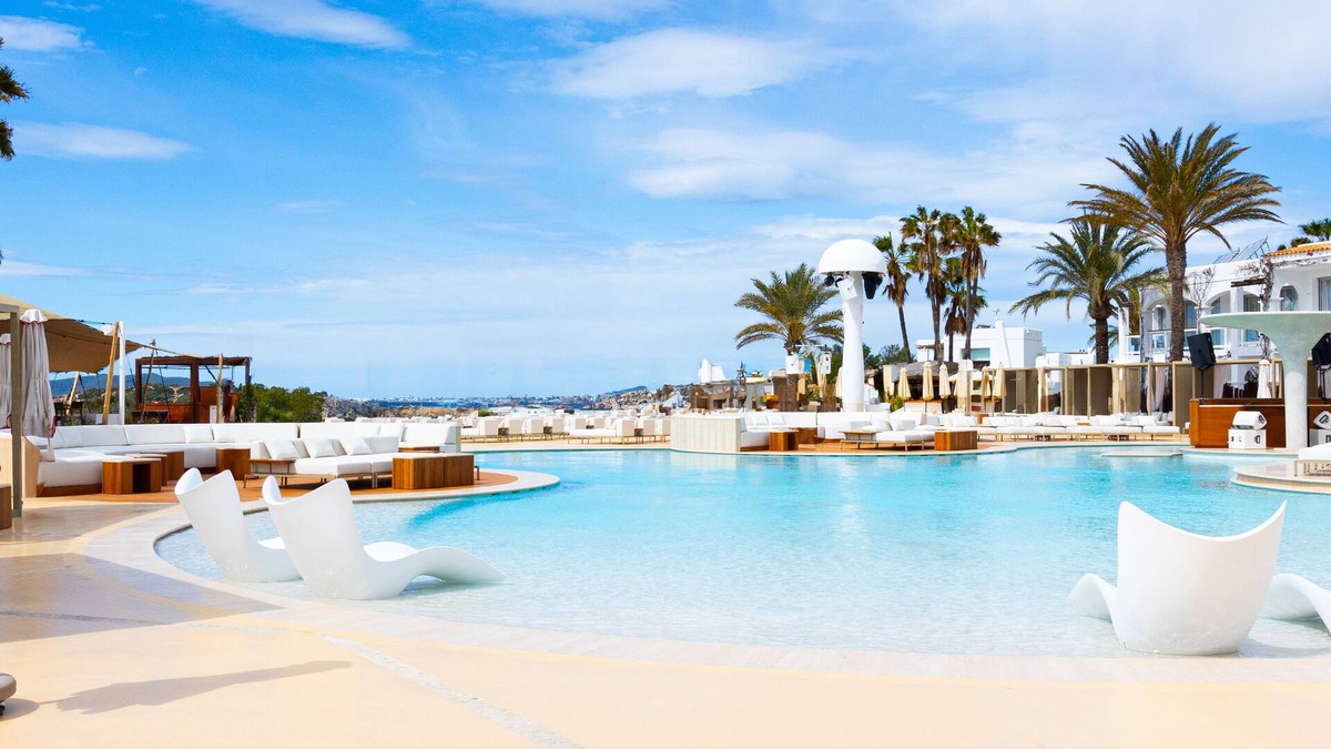 Cap Martinet Hotel | Destino Five Ibiza - 5-Star Grand Luxe Resort