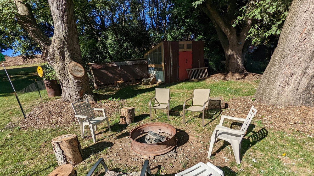 Westminster Other | Destiny Farm, farmhouse in the country.