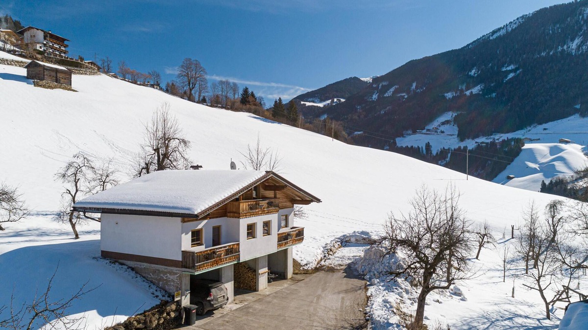 Gerlosbergeben House | Detached chalet on farm
