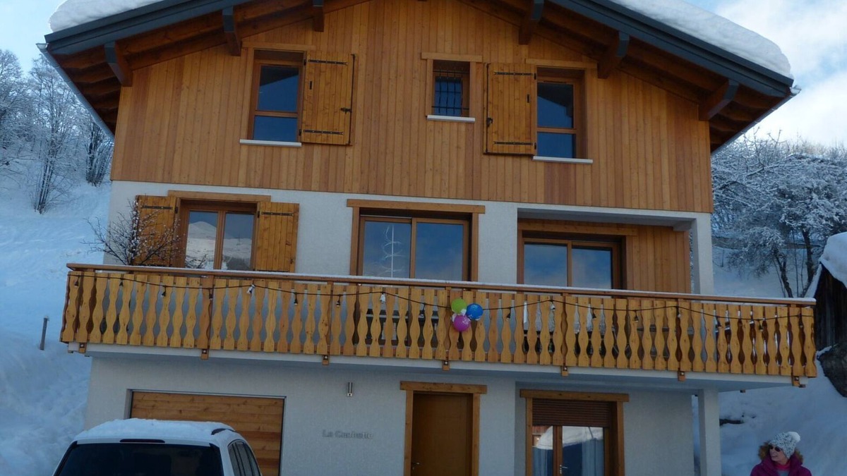 Saint-Martin-de-Belleville Ski Chalet | Detached chalet in the heart of the three valleys, largest ski area in the world