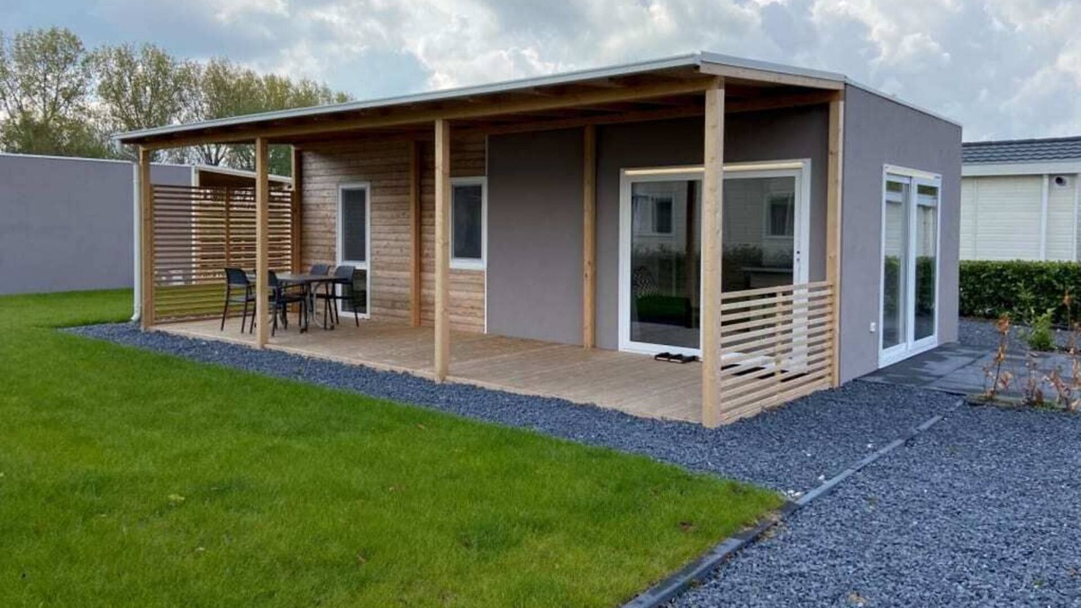 Dordtse Biesbosch Ski Chalet | Detached chalet with 2 bedrooms and 1 bathroom