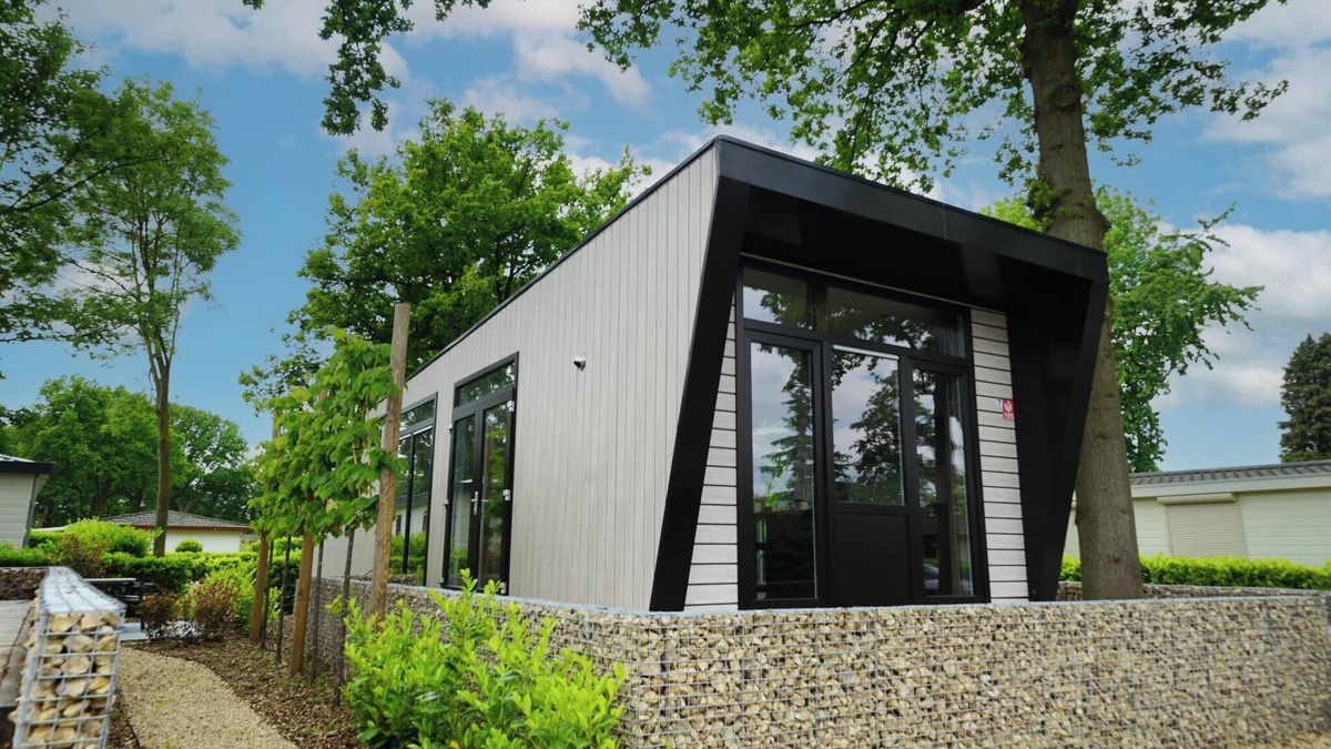 Susteren House | Detached chalet with 2 bedrooms