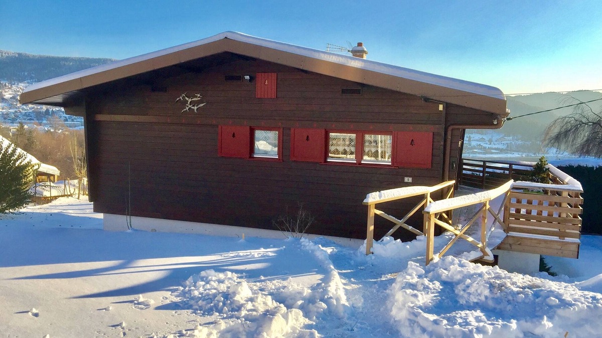 Gerardmer Ski Chalet | Detached chalet with panoramic view of Lac de Gérardmer, WIFI, Sauna