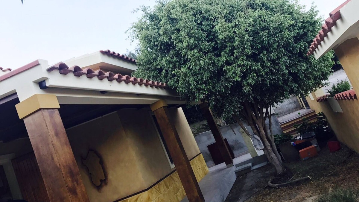 Cuili Murvoni Villa | Detached cottage with garden and barbecue 1km from the beach of Solanas