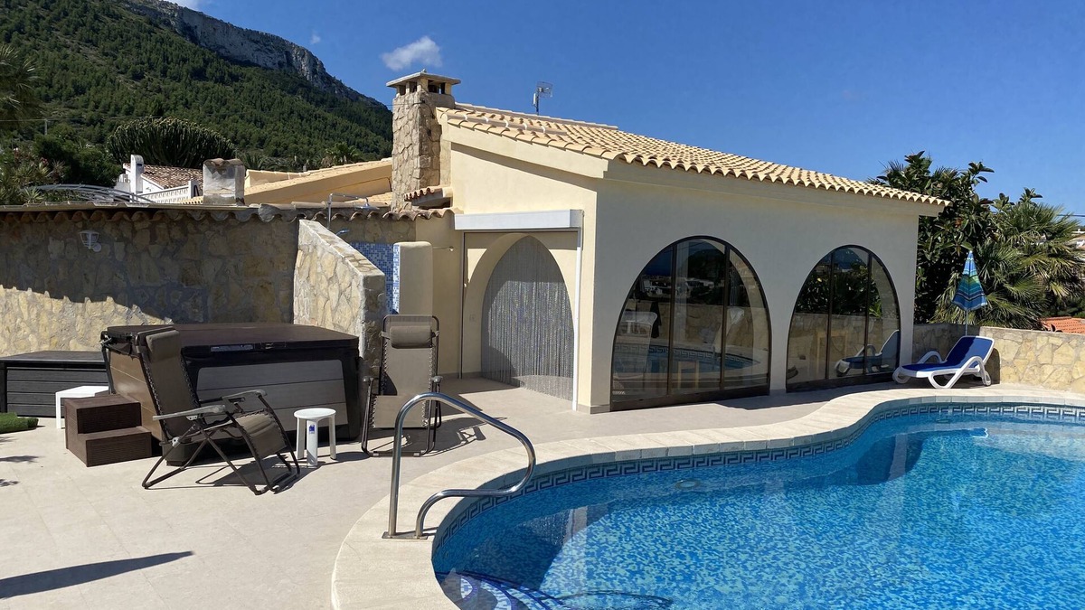 Denia Villa | Detached, high-quality furnished villa on the Montgo in Denia with private pool. Pool