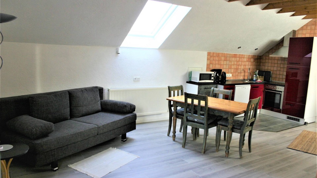 Mehren Apartment | Detached holiday home, apartment 1/for 2-4 persons, W-LAn free