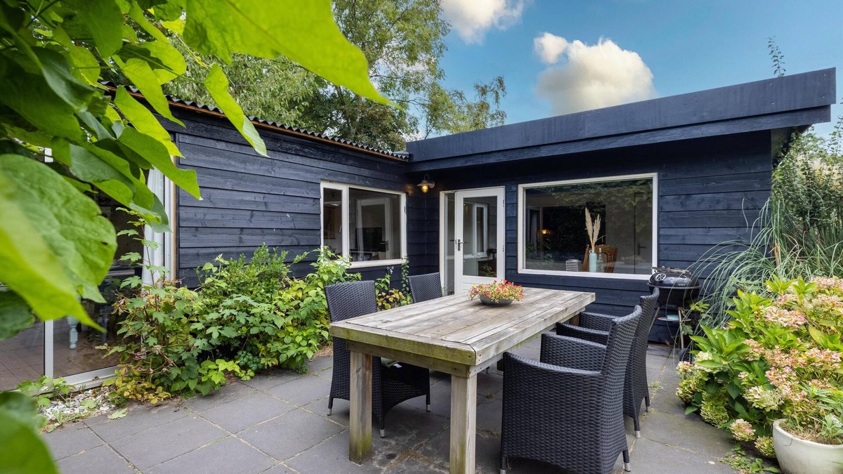 Bergen House | Detached holiday home in the meadows