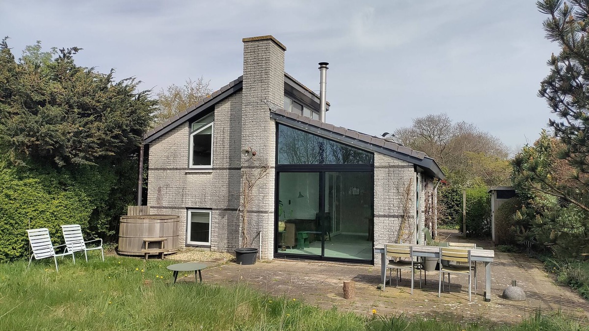 Egmond-Binnen House | Detached house, fantastic location - dune, beach and sea