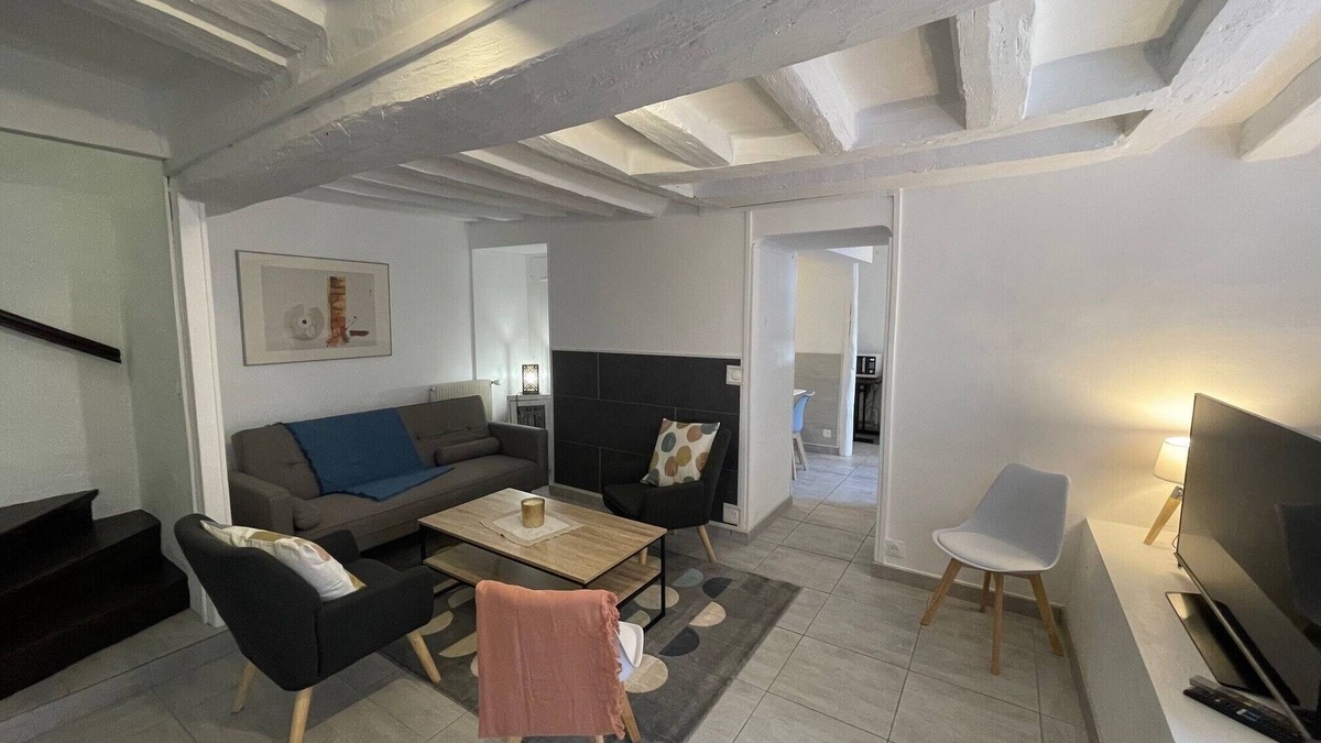 Samois-sur-Seine House | Detached house in quiet village on the edge of the Seine and Fontainebleau forest.