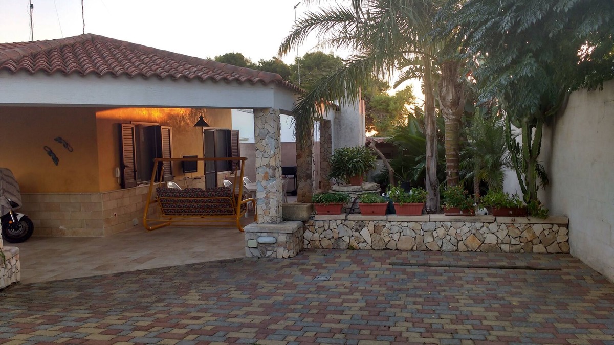 Capilungo Apartment | Detached house Simo only 300 meters from the sea