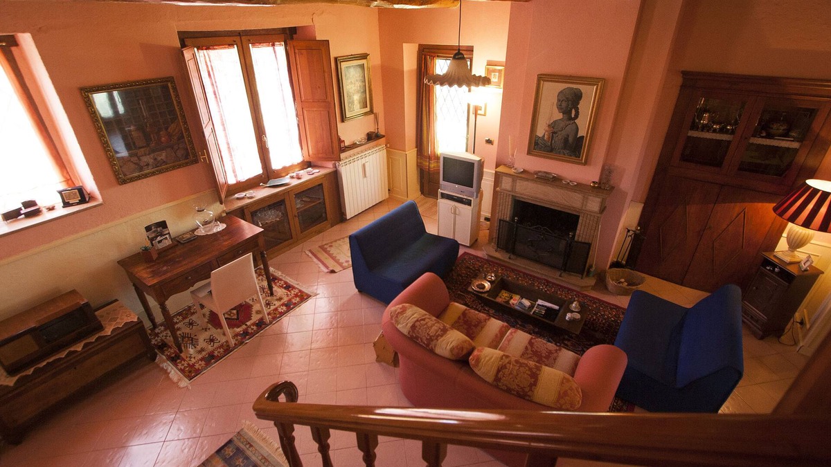 Decollatura House | detached house with garden, kitchen, laundry, bathroom with jacuzzi