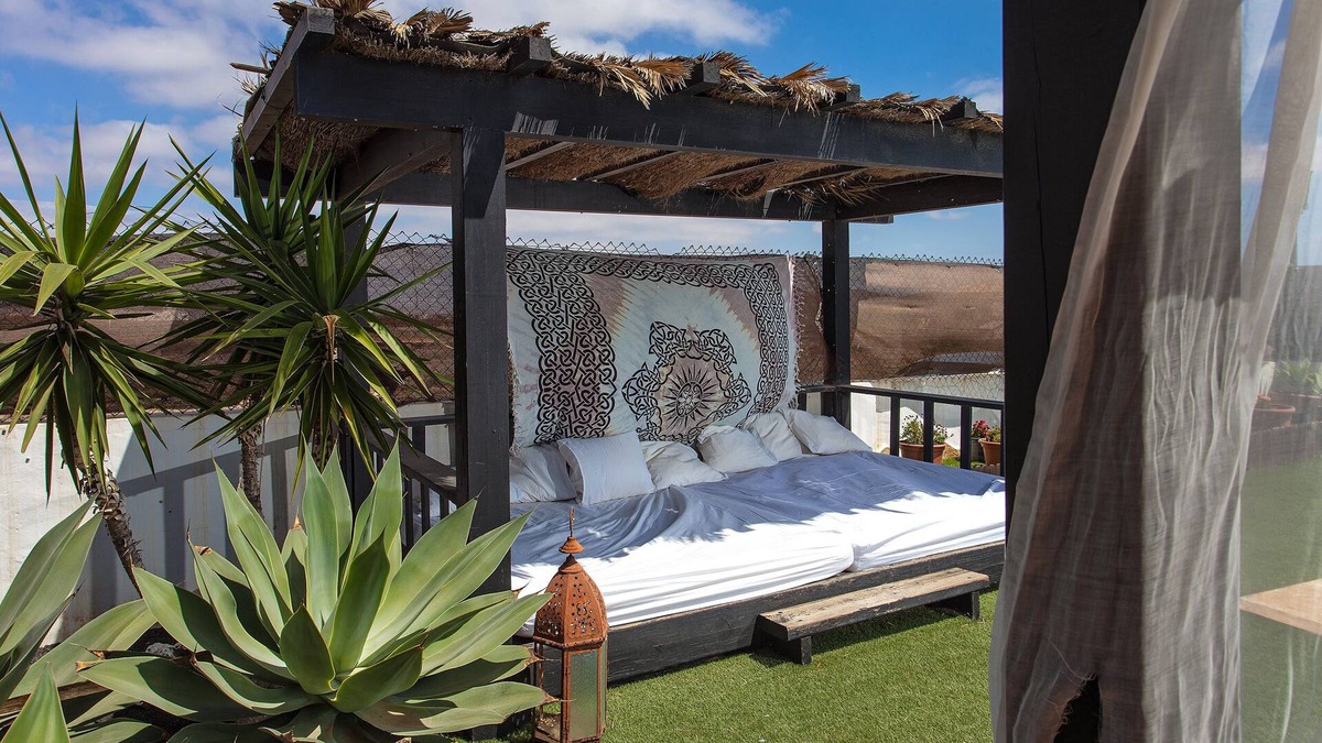 Villaverde House | Detached house with private pool and garden of 1000m2
