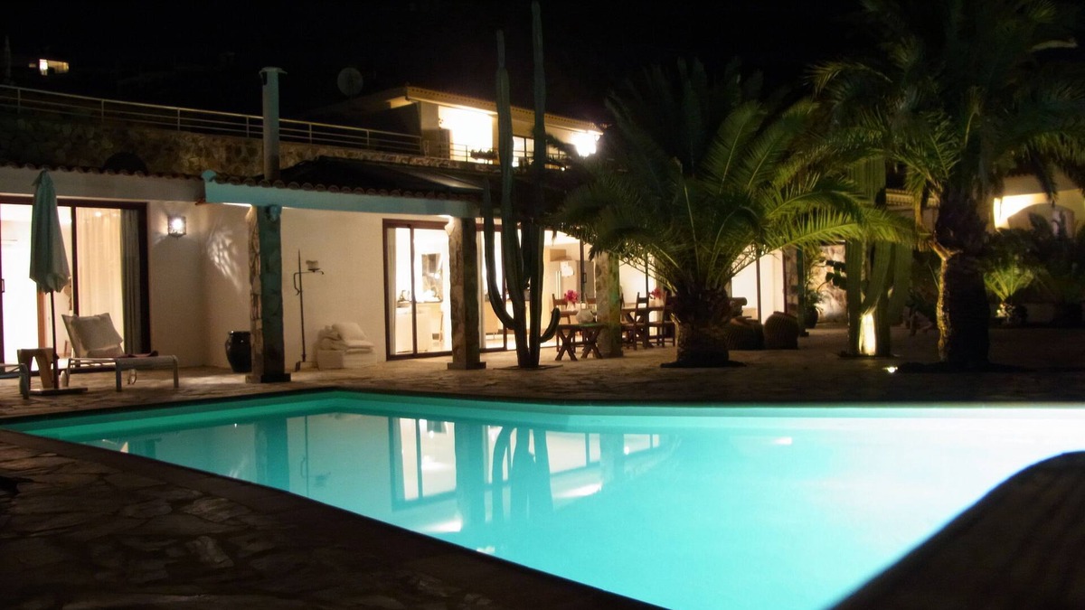 Mogan Villa | Detached, modern villa with heated pool and stunning sea views