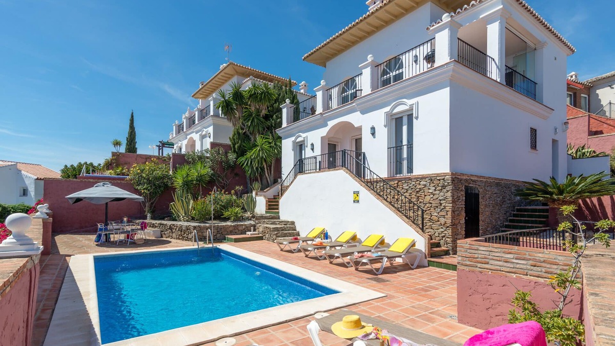 Punta Lara Villa | Detached villa located in Nerja with fantastic views over the sea and mountains.