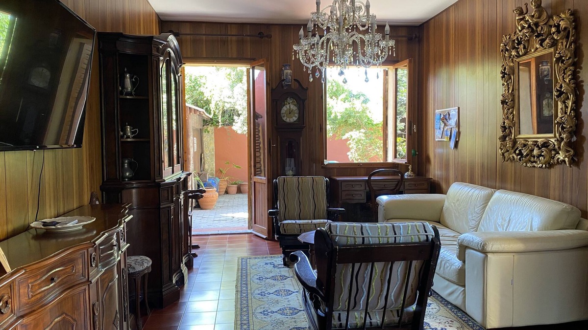 Maddalenedda Villa | Detached villa with 6 beds